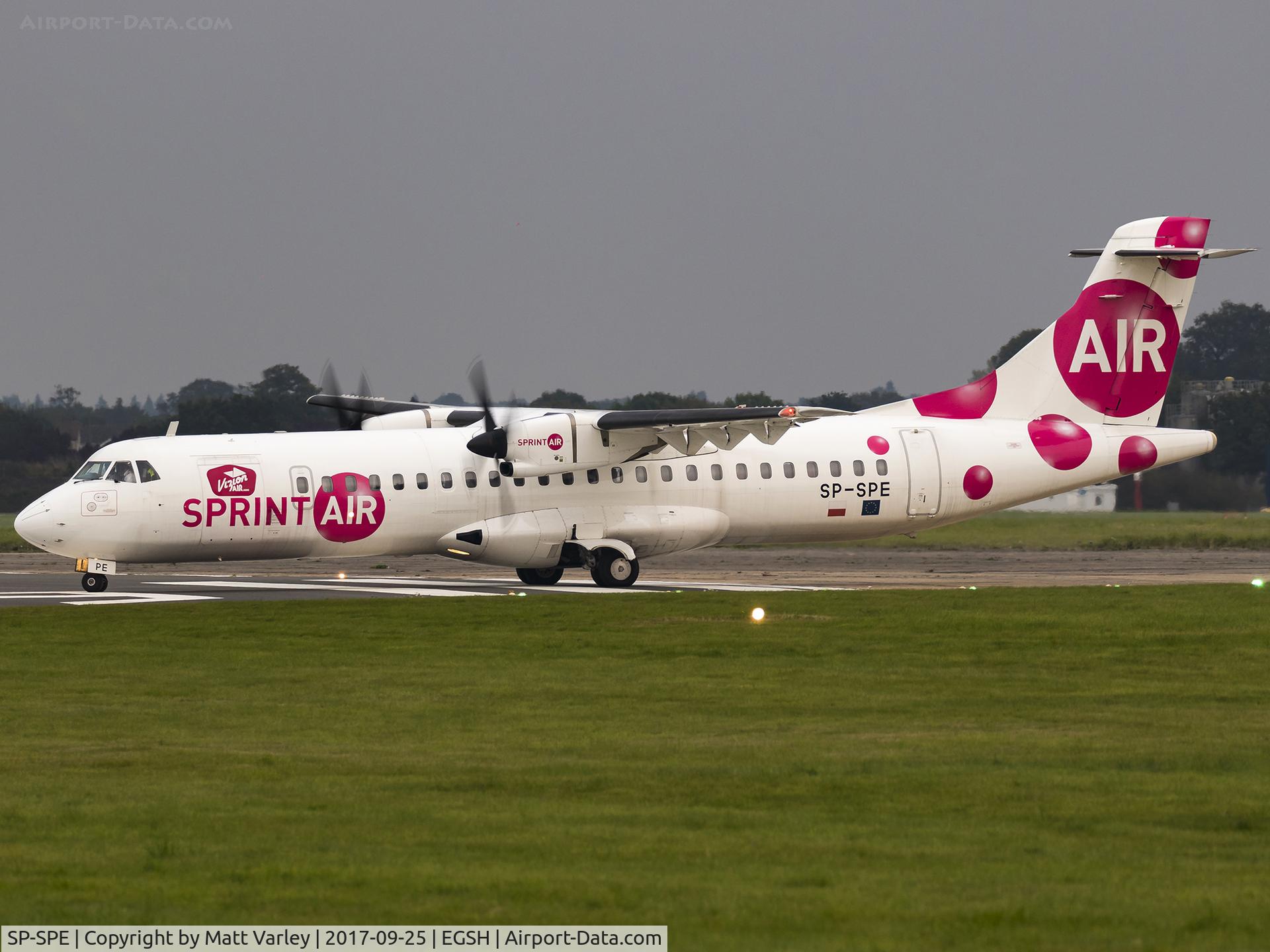 SP-SPE, 1995 ATR 72-202 C/N 441, Taxiing