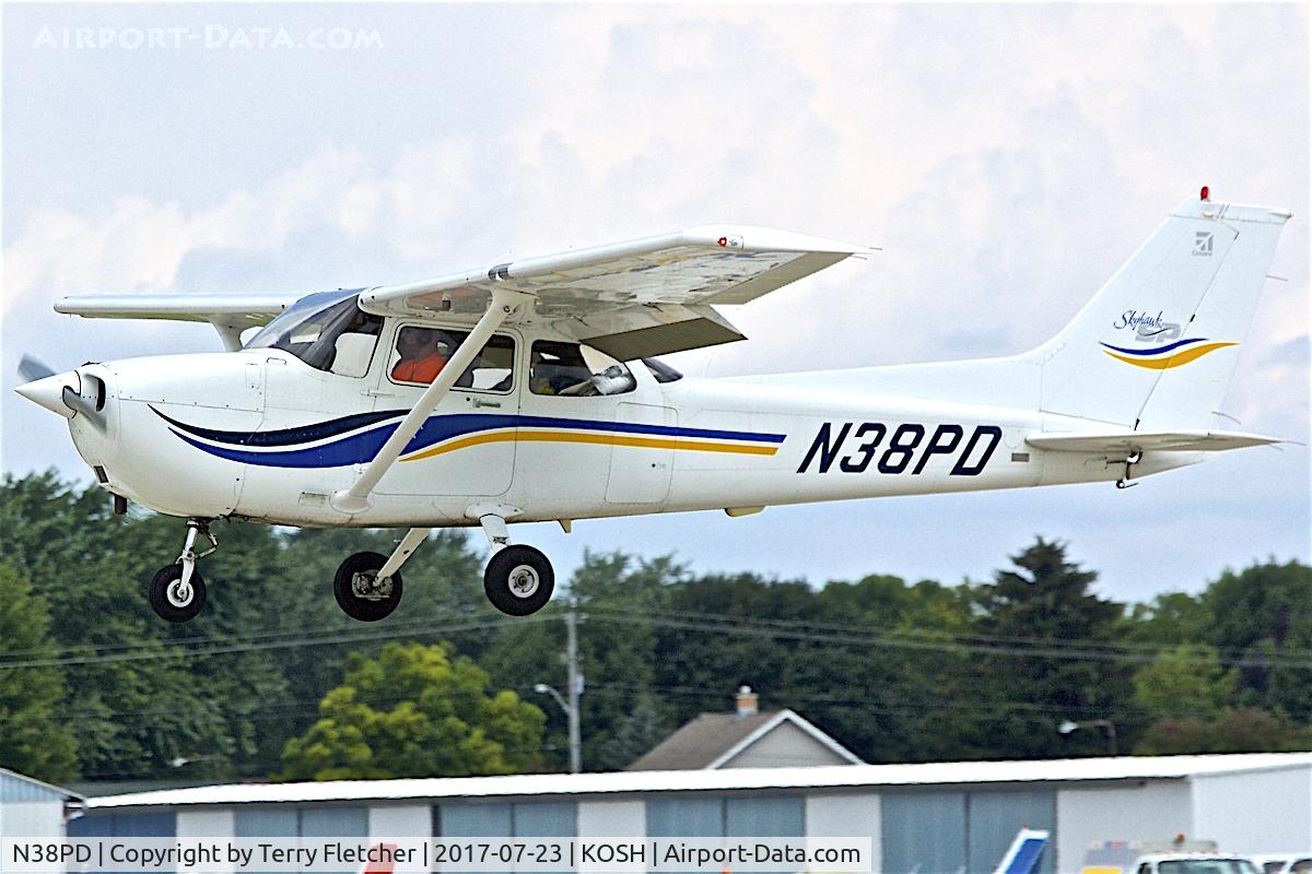 N38PD, 2000 Cessna 172S C/N 172S8381, At 2017 EAA AirVenture at Oshkosh