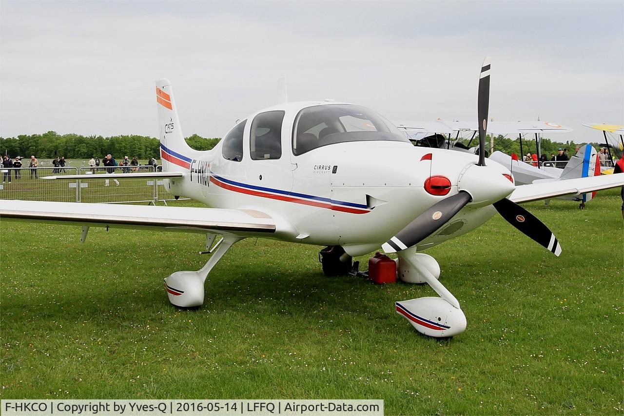 F-HKCO, 2012 Cirrus SR22 C/N 3878, Cirrus SR22, Displayed at La Ferté-Alais airfield (LFFQ) Air show 2016