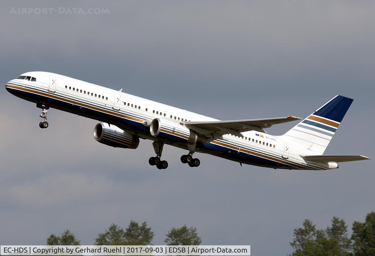 EC-HDS, 1999 Boeing 757-256 C/N 26252, operated for Corendon