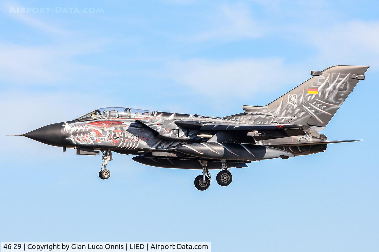 46 29, Panavia Tornado ECR C/N 833/GS262/4329, LANDING