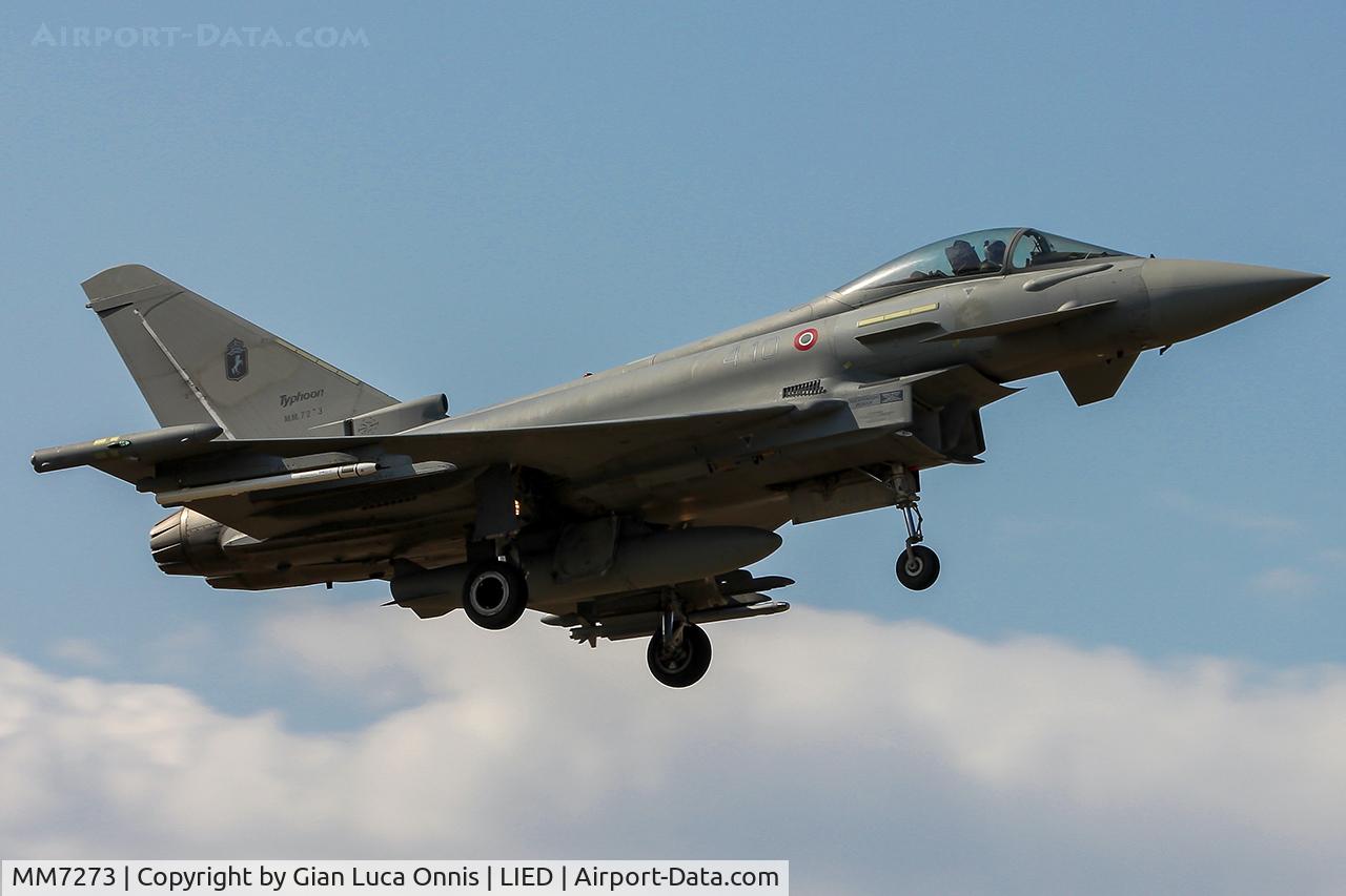 MM7273, 2005 Eurofighter EF-2000 Typhoon S C/N IS005, LANDING