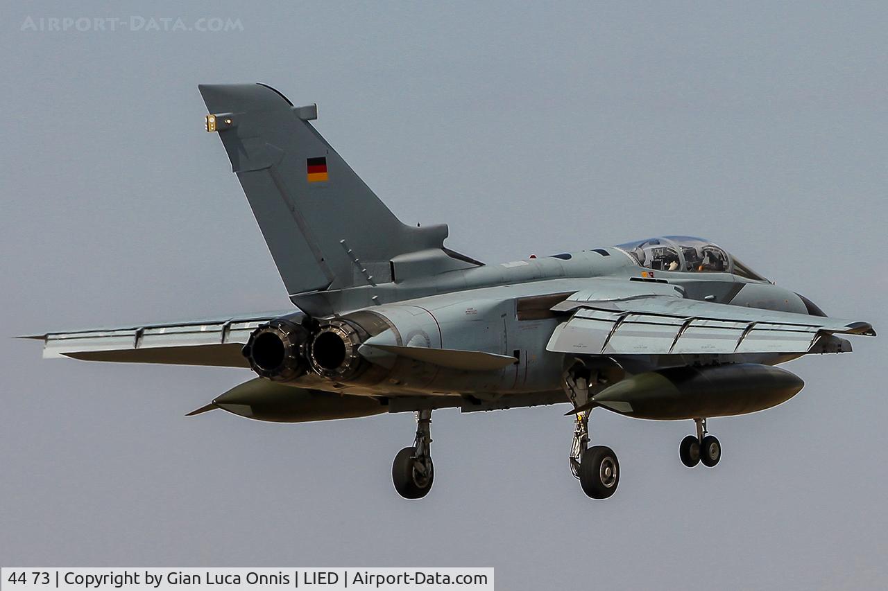 44 73, Panavia Tornado IDS(T) C/N 439/GT045/4173, LANDING