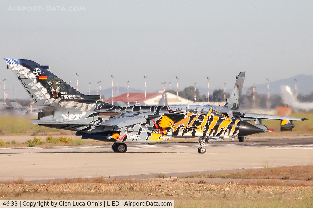 46 33, Panavia Tornado ECR C/N 844/GS266/4333, TAXI WAY
