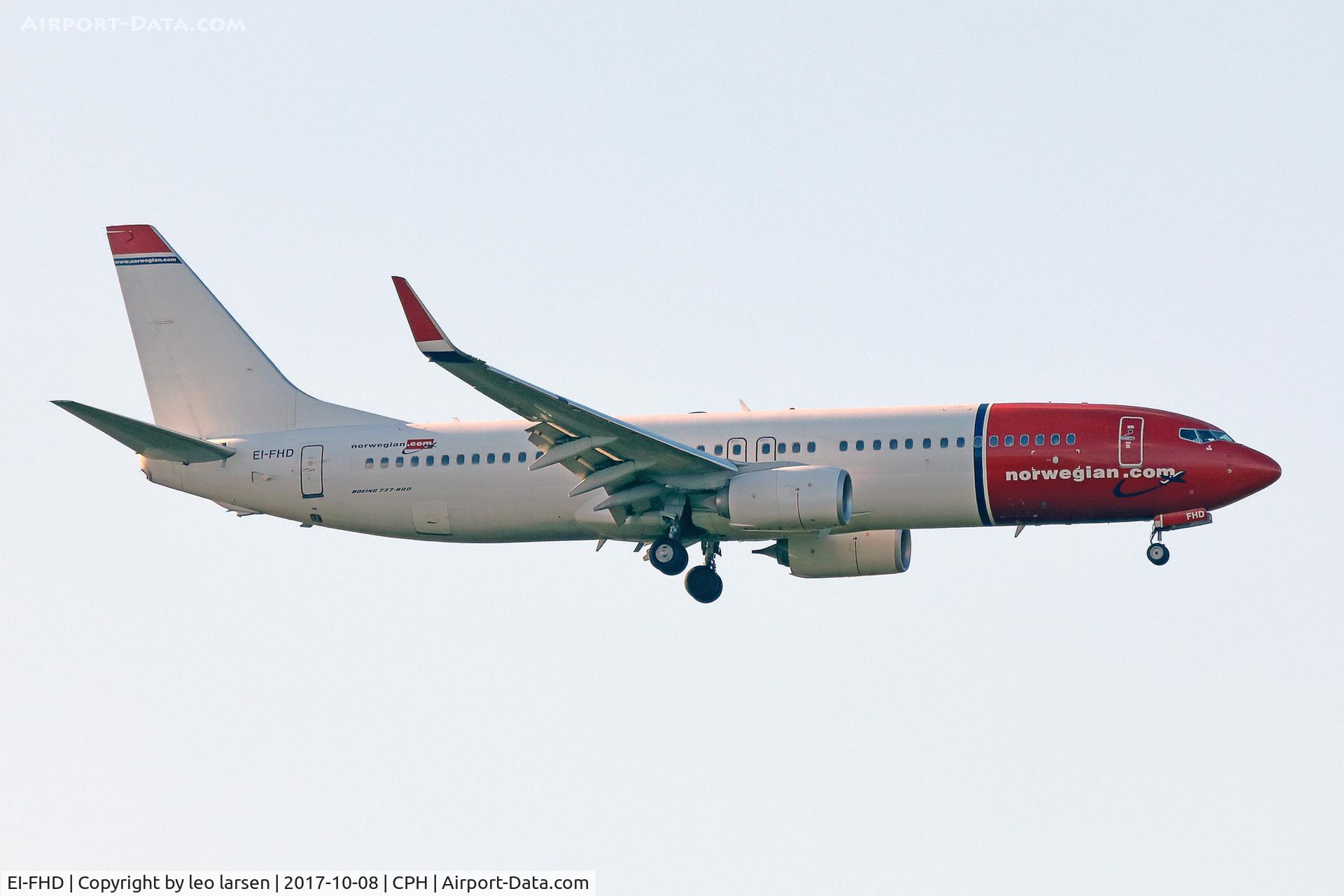 EI-FHD, 2012 Boeing 737-8JP C/N 39011, Copenhagen 8.10.2017 app to R-04L