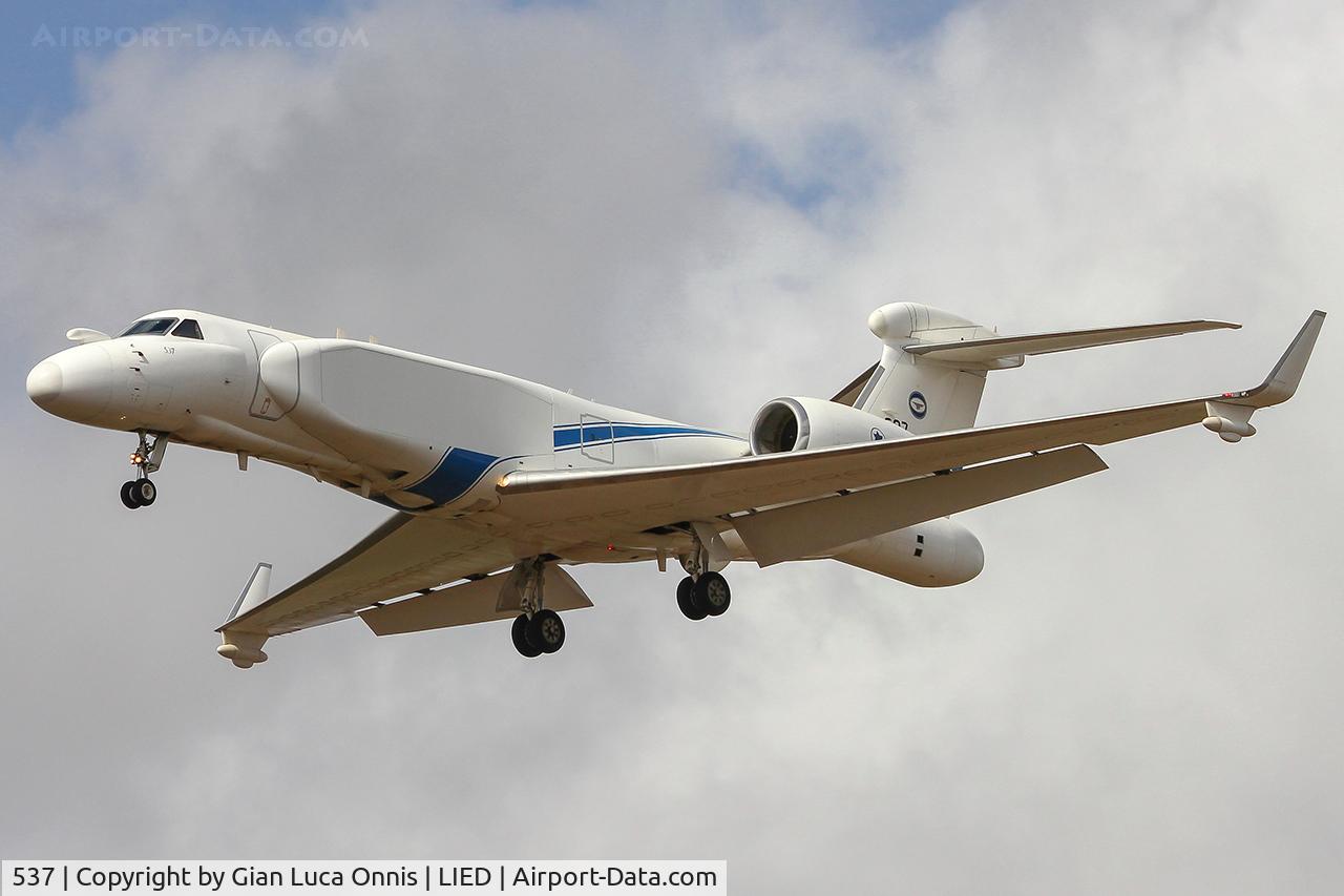 537, 2004 Gulfstream Aerospace GV SP (G550) C/N 5037, LANDING