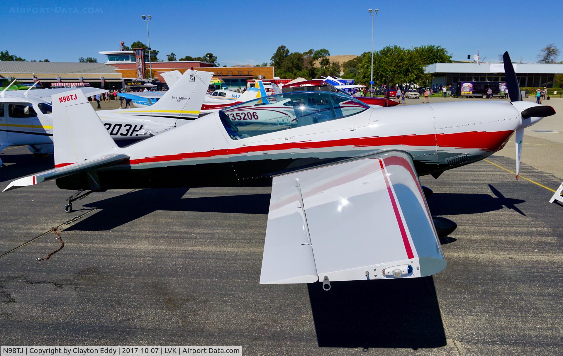 N98TJ, 1998 Extra EA-300/L C/N 065, Livermore Airport California 2017.