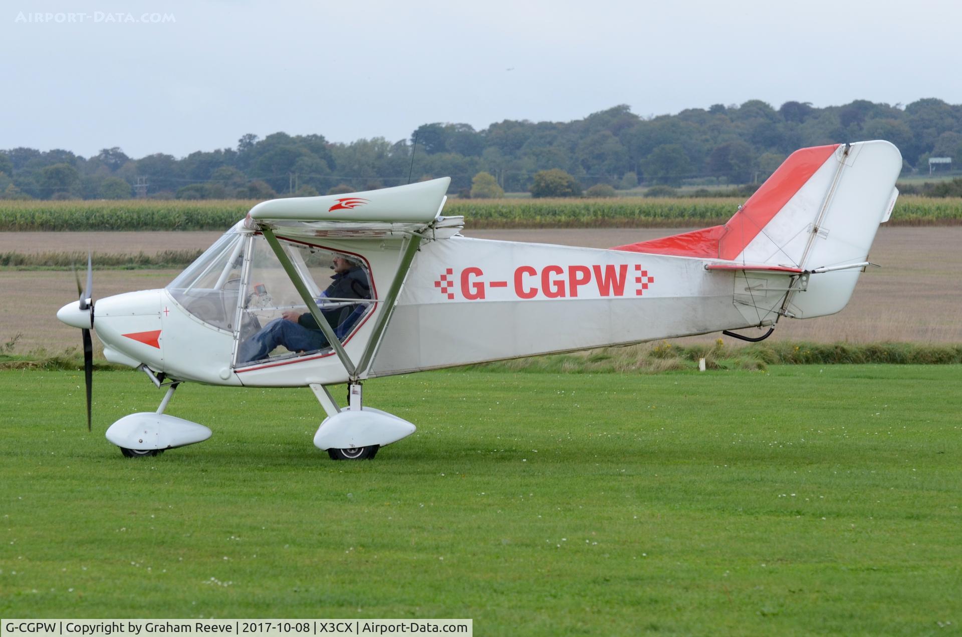G-CGPW, 2010 Raj Hamsa X-Air Hawk C/N LAA 340-15000, Just landed at Northrepps.