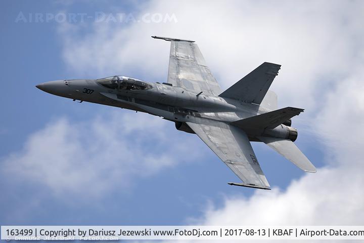 163499, 1988 McDonnell Douglas F/A-18C Hornet C/N 0739/C054, F/A-18C Hornet 163499 AD-307 from VFA-106 