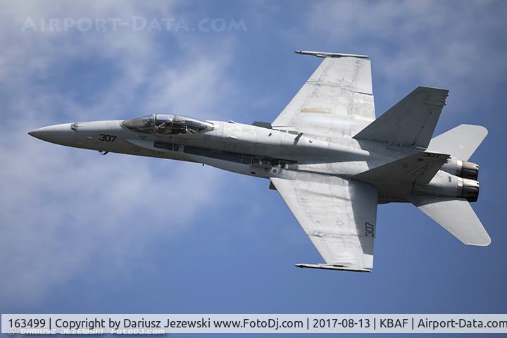 163499, 1988 McDonnell Douglas F/A-18C Hornet C/N 0739/C054, F/A-18C Hornet 163499 AD-307 from VFA-106 