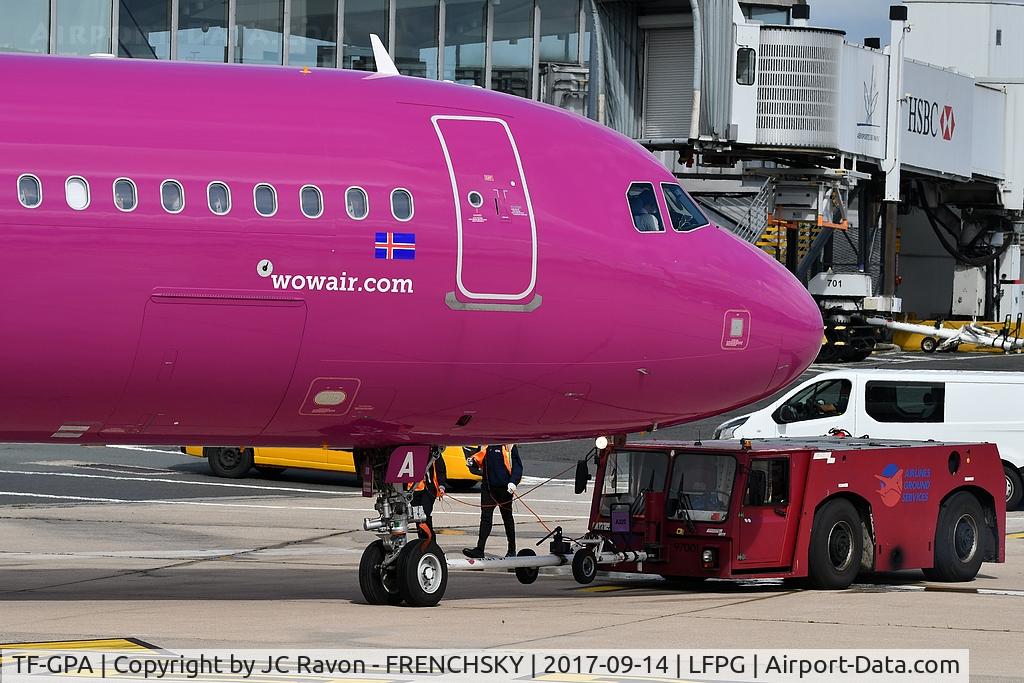 TF-GPA, 2016 Airbus A321-211 C/N 7237, WW409 push back to Reykjavík Keflavík terminal 1