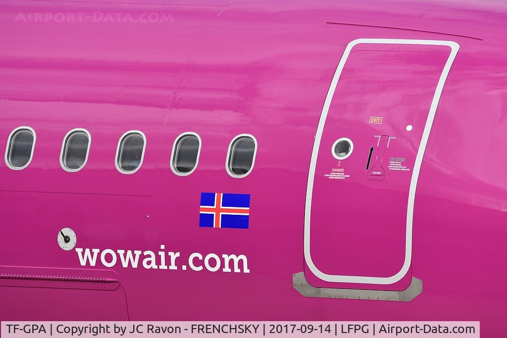 TF-GPA, 2016 Airbus A321-211 C/N 7237, WW409 push back to Reykjavík Keflavík terminal 1