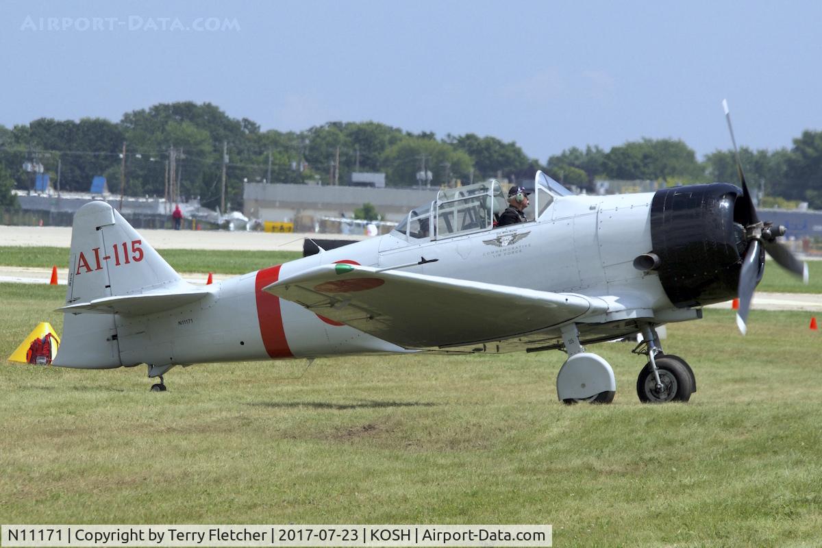 N11171, 1942 North American AT-6B Texan C/N 84-7800, at 2017 EAA AirVenture at Oshkosh