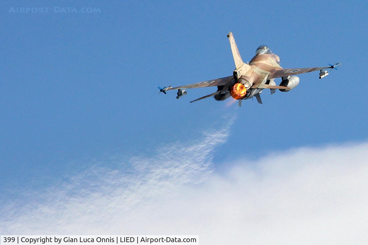 399, 1987 General Dynamics F-16C Barak C/N 4J-45, takeoff