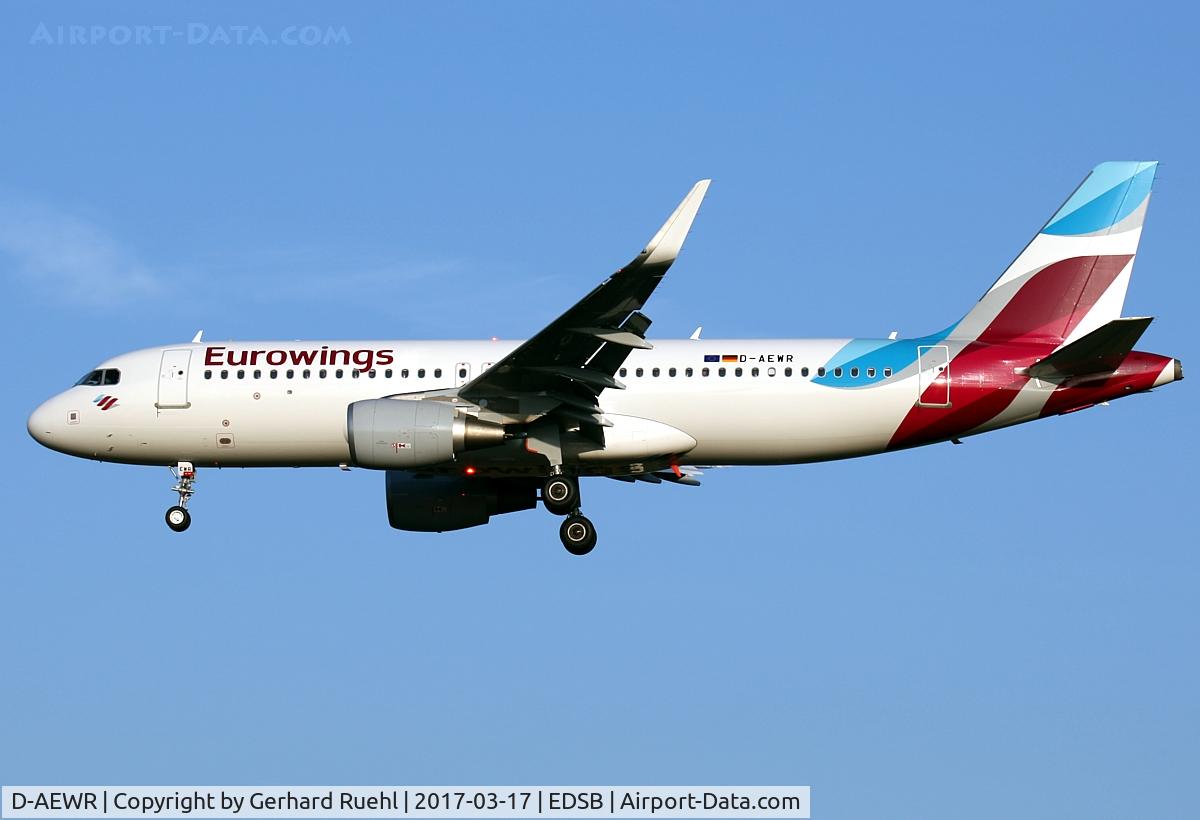 D-AEWR, 2016 Airbus A320-214 C/N 7412, Eurowings,arrival from HAM