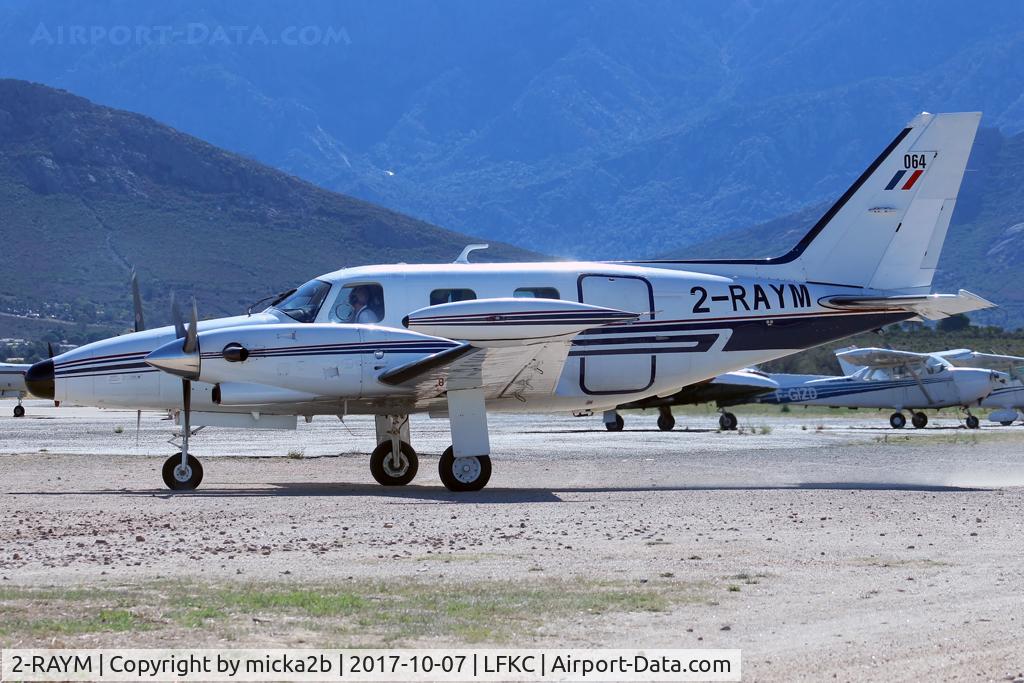 2-RAYM, Piper PA-31T-620 Cheyenne C/N 31T-8120064, Taxiing