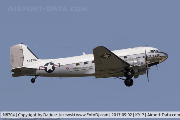 N8704, 1944 Douglas DC3C-S4C4G (TC-47B-30-DK) C/N 33048, Douglas DC-3C-S4C4G 