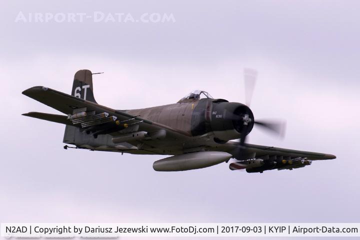 N2AD, 1947 Douglas AD-1 Skyraider C/N 09257/2085, Douglas AD-1 Skyraider 
