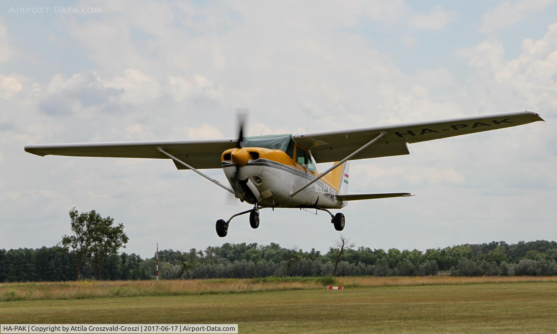 HA-PAK, 1980 Cessna 172RG Cutlass RG C/N 172RG-0375, Balatonkeresztúr Airfield, Hungary