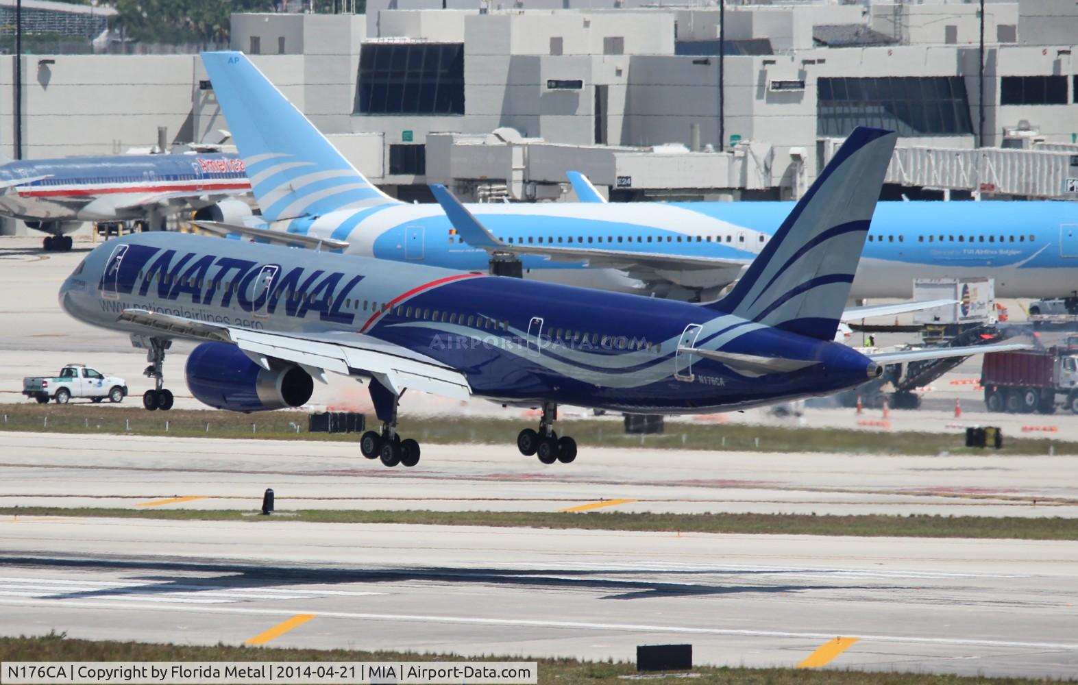 N176CA, 1990 Boeing 757-28A C/N 24543, National