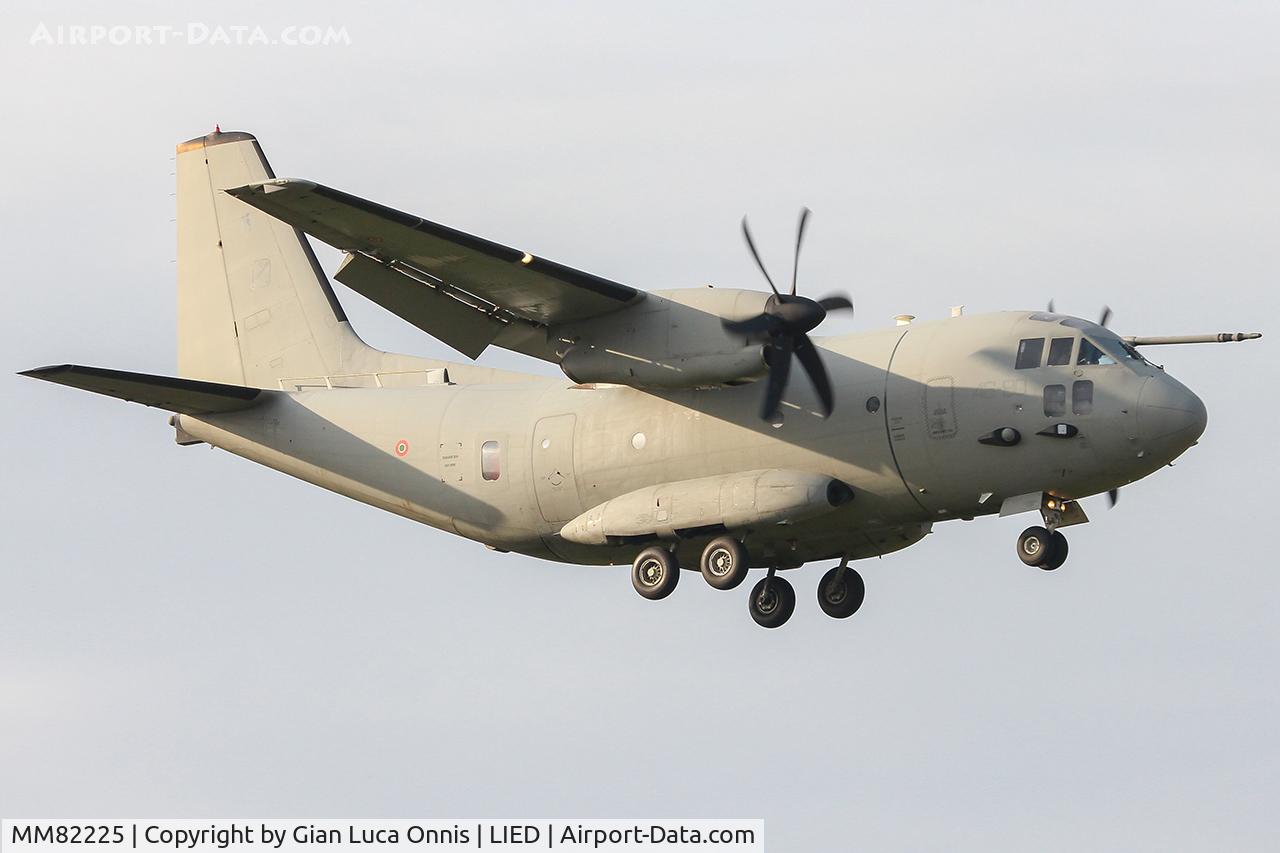 MM82225, Alenia C-27J Spartan C/N 136, LANDING