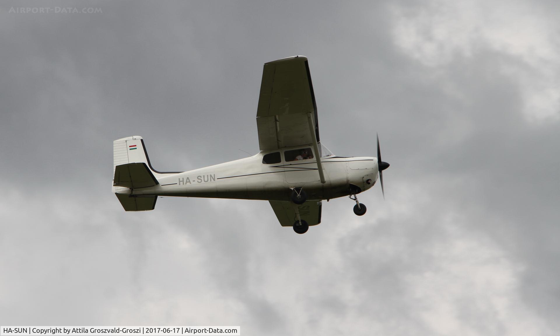 HA-SUN, 1958 Cessna 172 C/N 36536, Balatonkeresztúr Airfield, Hungary