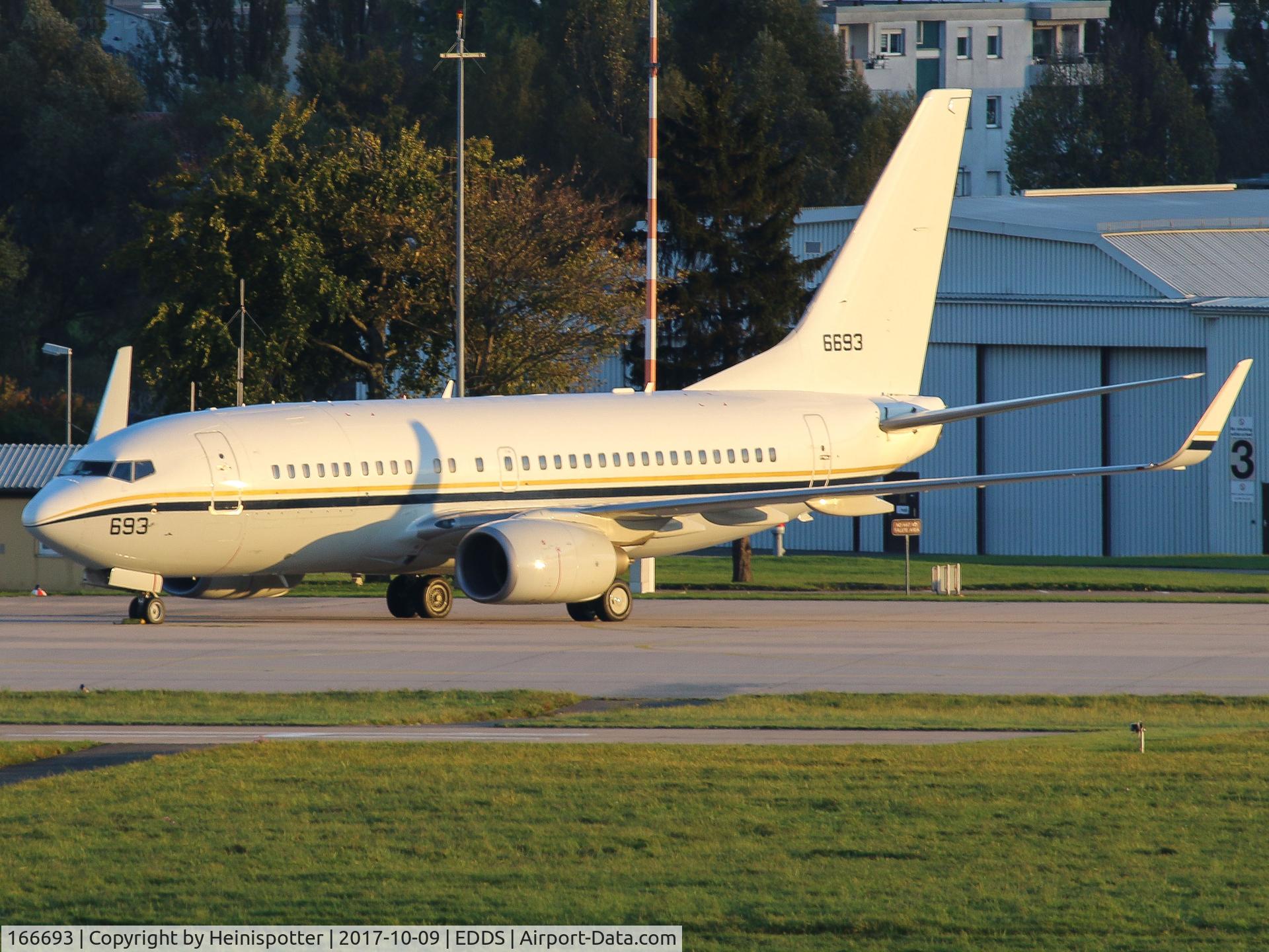 166693, 2006 Boeing C-40A (737-7AF) Clipper C/N 34304, 166693 at Stuttgart Airport.