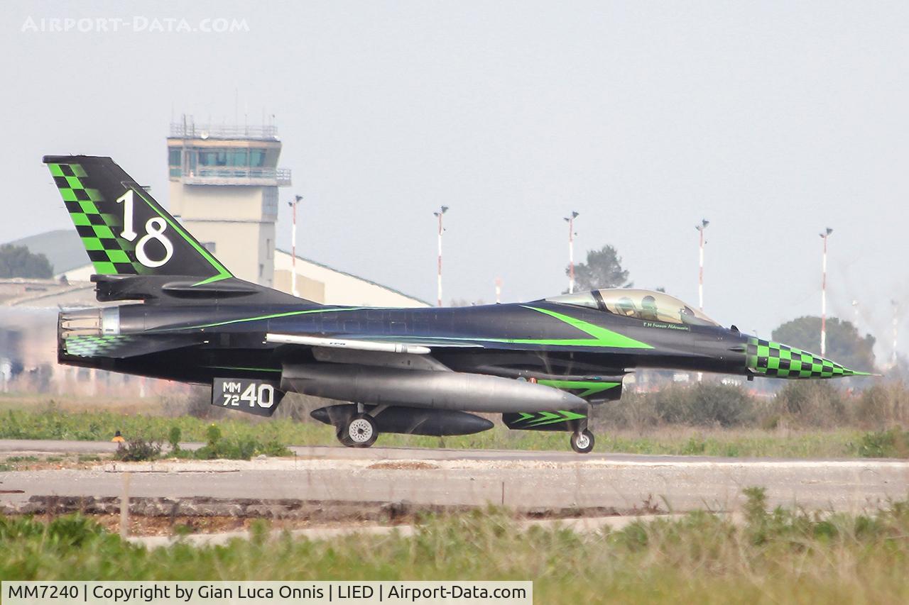 MM7240, General Dynamics F-16A Fighting Falcon C/N 61-403, TAXI WAY