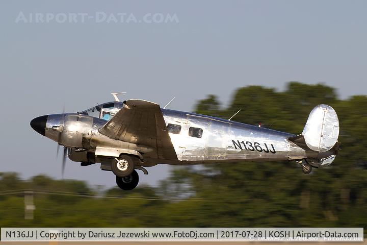 N136JJ, 1957 Beech E18S C/N BA-318, Beech E18S  C/N BA-318, N136JJ