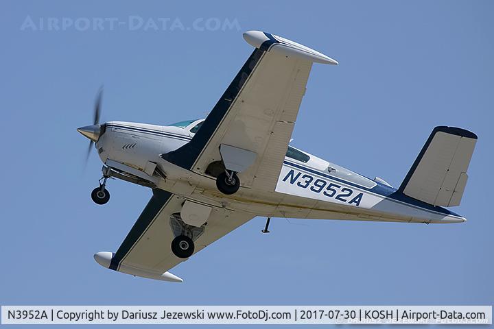 N3952A, 1969 Beech V35B Bonanza C/N D-9090, Beech F35 Bonanza  C/N D-9090, N3952A