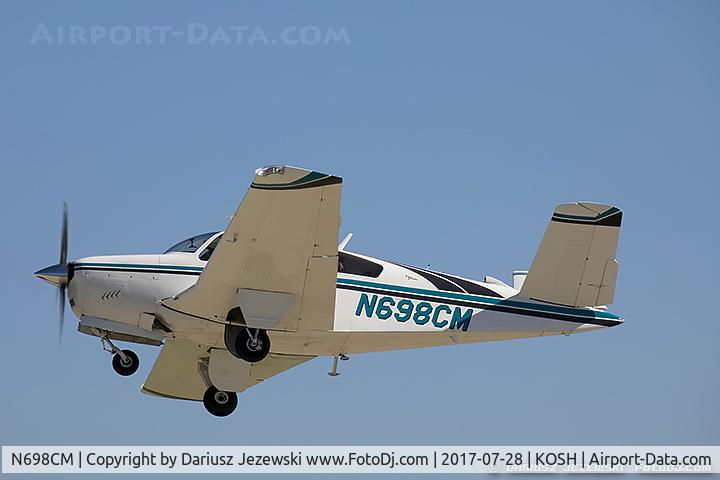 N698CM, 1967 Beech V35 Bonanza C/N D-8563, Beech V35 Bonanza  C/N D-8563, N698CM