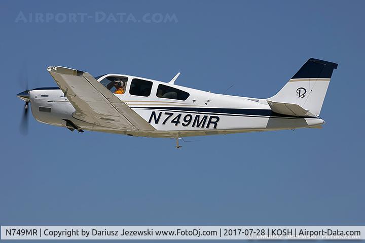 N749MR, 1979 Beech F33A Bonanza C/N CE859, Beech F33A Bonanza  C/N CE859, N749MR