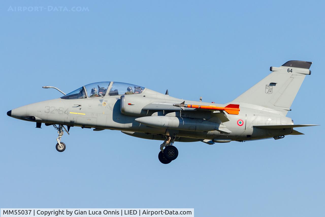 MM55037, AMX International AMX-T C/N IT012, LANDING AMX ACOL