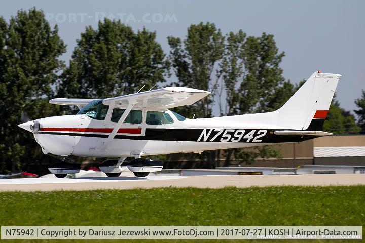 N75942, 1976 Cessna 172N C/N 17268058, Cessna 172N Skyhawk  C/N 17268058, N75942