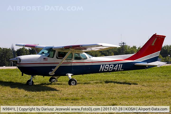 N9841L, 1986 Cessna 172P C/N 17276632, Cessna 172P Skyhawk  C/N 17276632, N9841L
