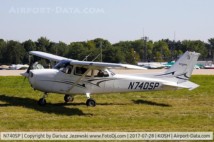 N740SP, 2000 Cessna 172S C/N 172S8671, Cessna 172S Skyhawk  C/N 172S8671, N740SP