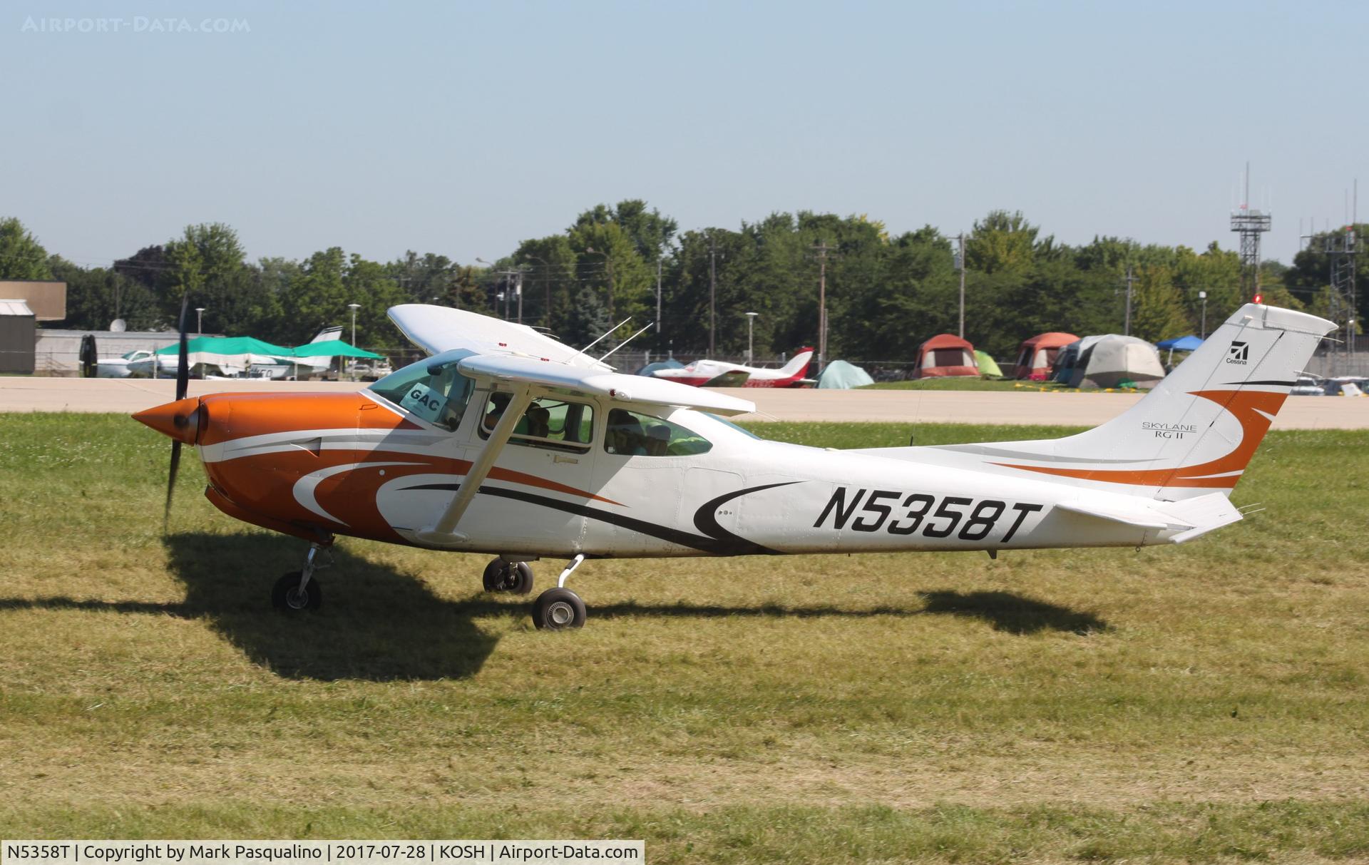 N5358T, 1982 Cessna R182 Skylane RG C/N R18201860, Cessna R182