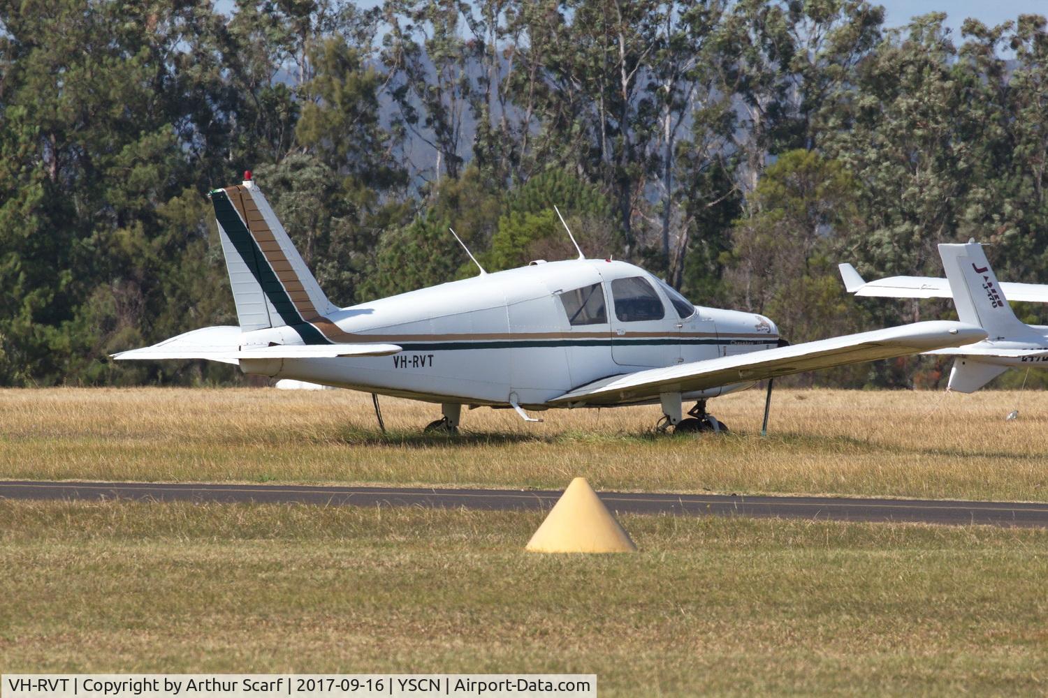 VH-RVT, 1964 Piper PA-28-140 Cherokee C/N 28-20485, Camden Airport NSW 2017