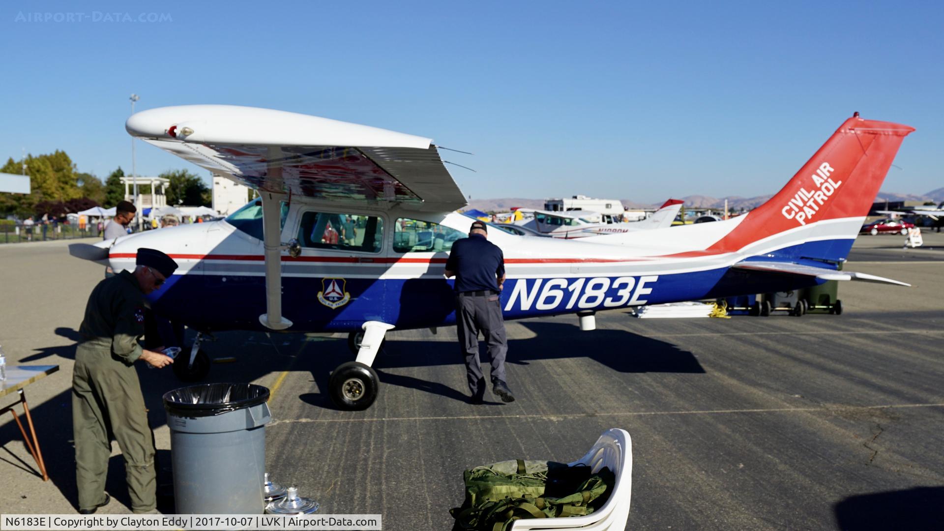N6183E, 1983 Cessna 182R Skylane C/N 18268351, Livermore Airport California 2017.
