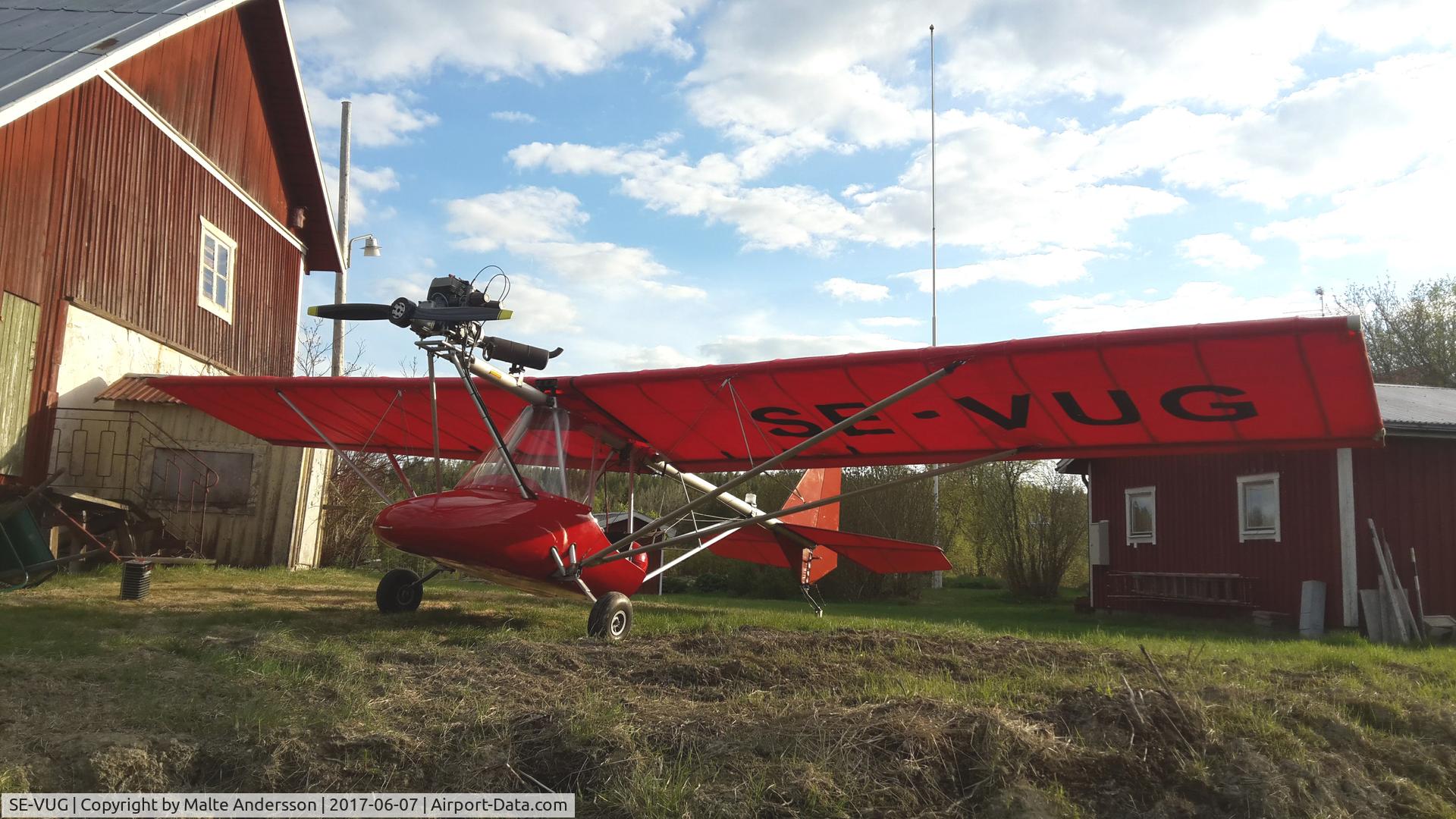 SE-VUG, 1987 Thruster TST MK1 C/N 847-TST-020, Just fitted with new wing skins