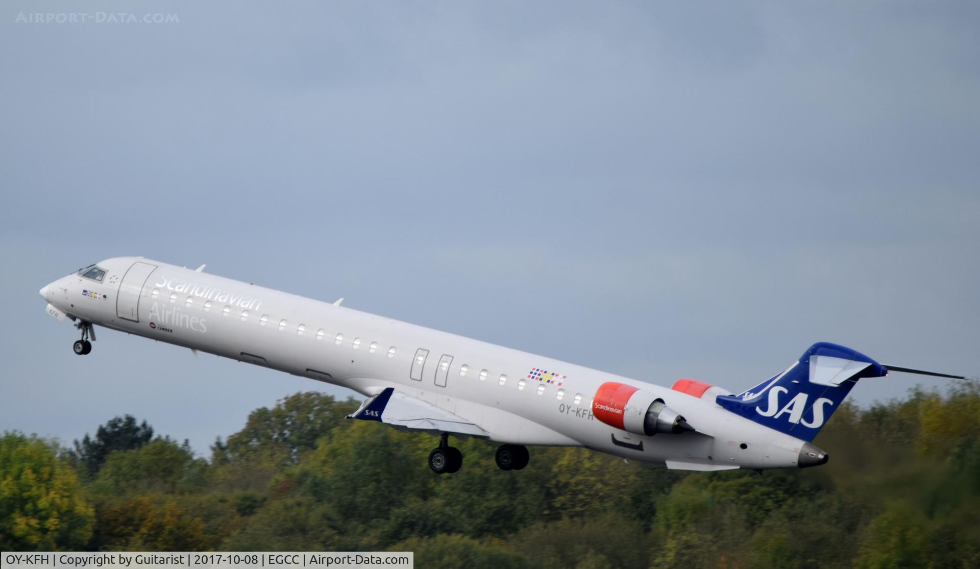 OY-KFH, 2009 Bombardier CRJ-900 (CL-600-2D24) C/N 15240, At Manchester