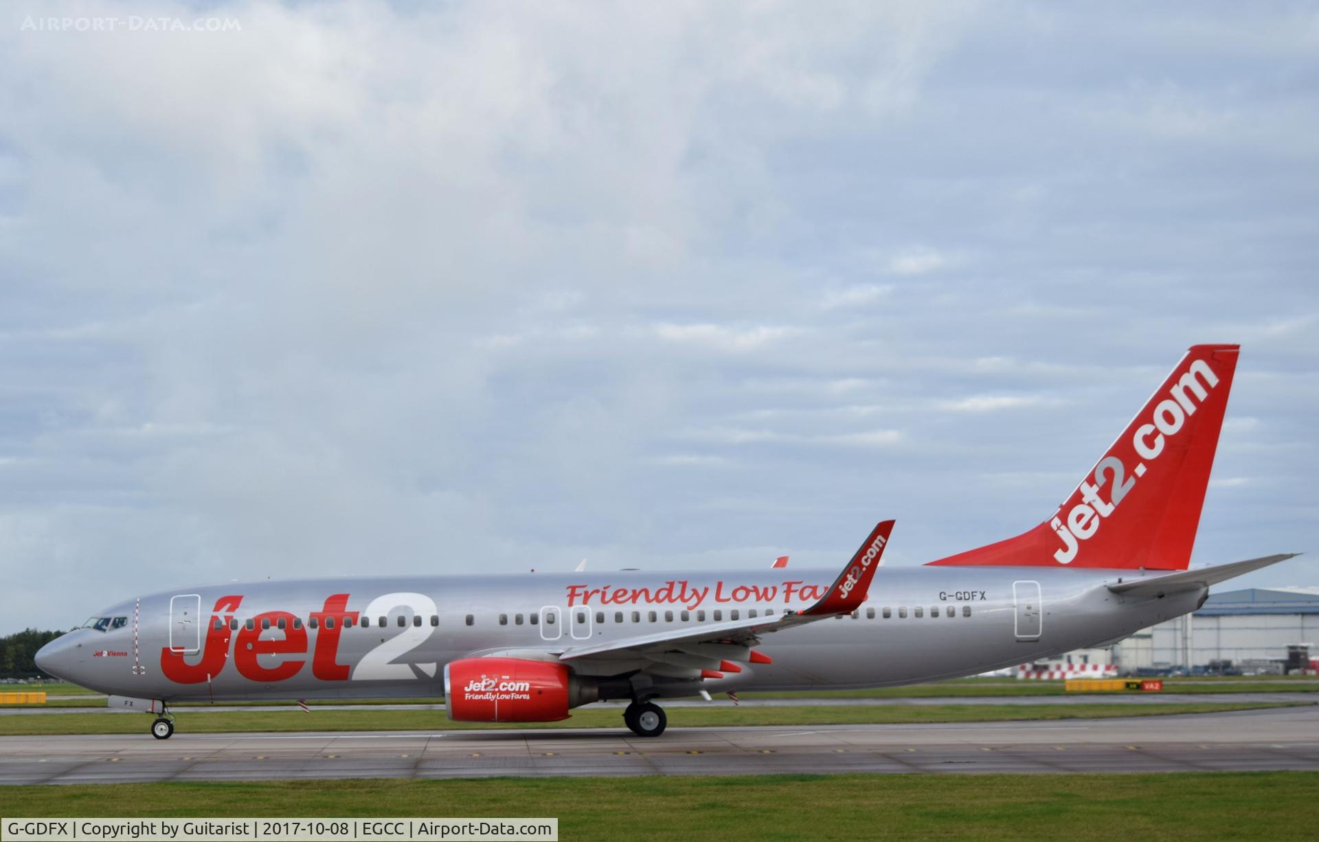 G-GDFX, 2000 Boeing 737-8K5 C/N 27987, At Manchester