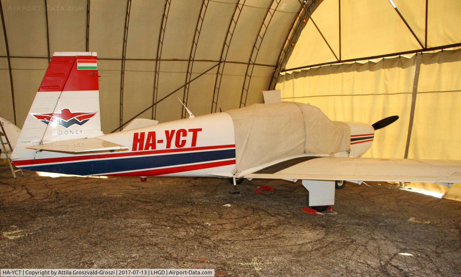 HA-YCT, 1976 Mooney M20C Ranger C/N 20-1205, Gödöllö Airport, Hungary