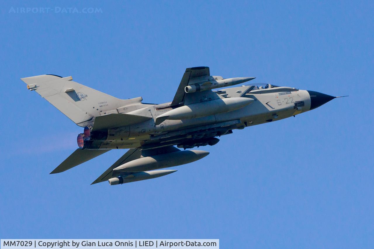 MM7029, Panavia Tornado IDS C/N 286/IS028/5038, TAKEOFF