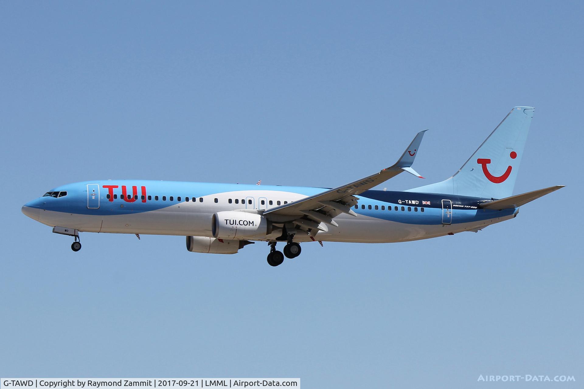 G-TAWD, 2012 Boeing 737-8K5 C/N 37265, B737-800 G-TAWD Thomson Airways