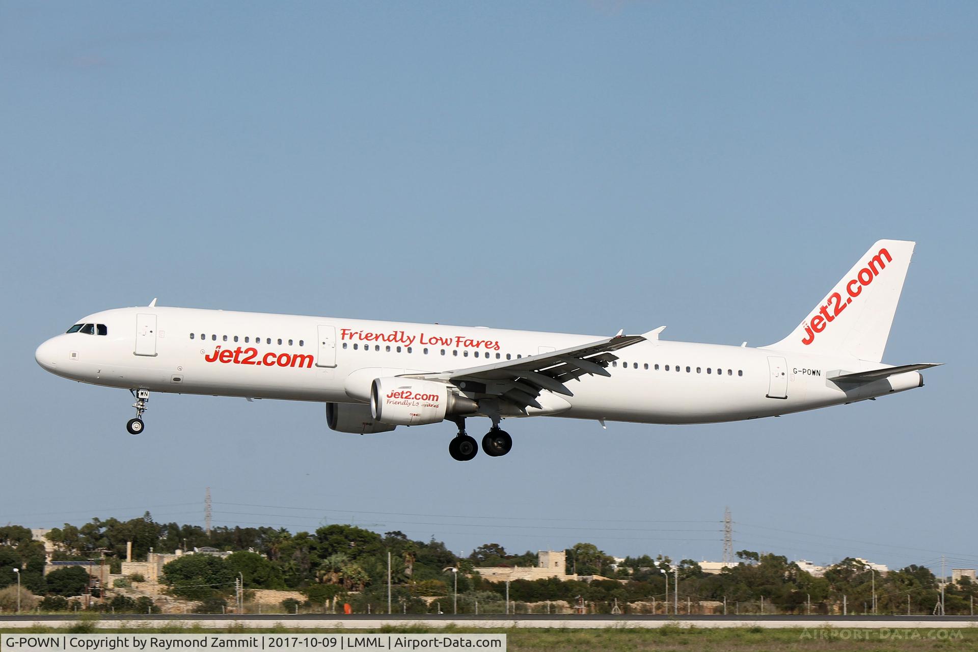 G-POWN, 2009 Airbus A321-211 C/N 3830, A321 G-POWN on lease to Jet2Com seen here on final approach to RW31 in Malta.