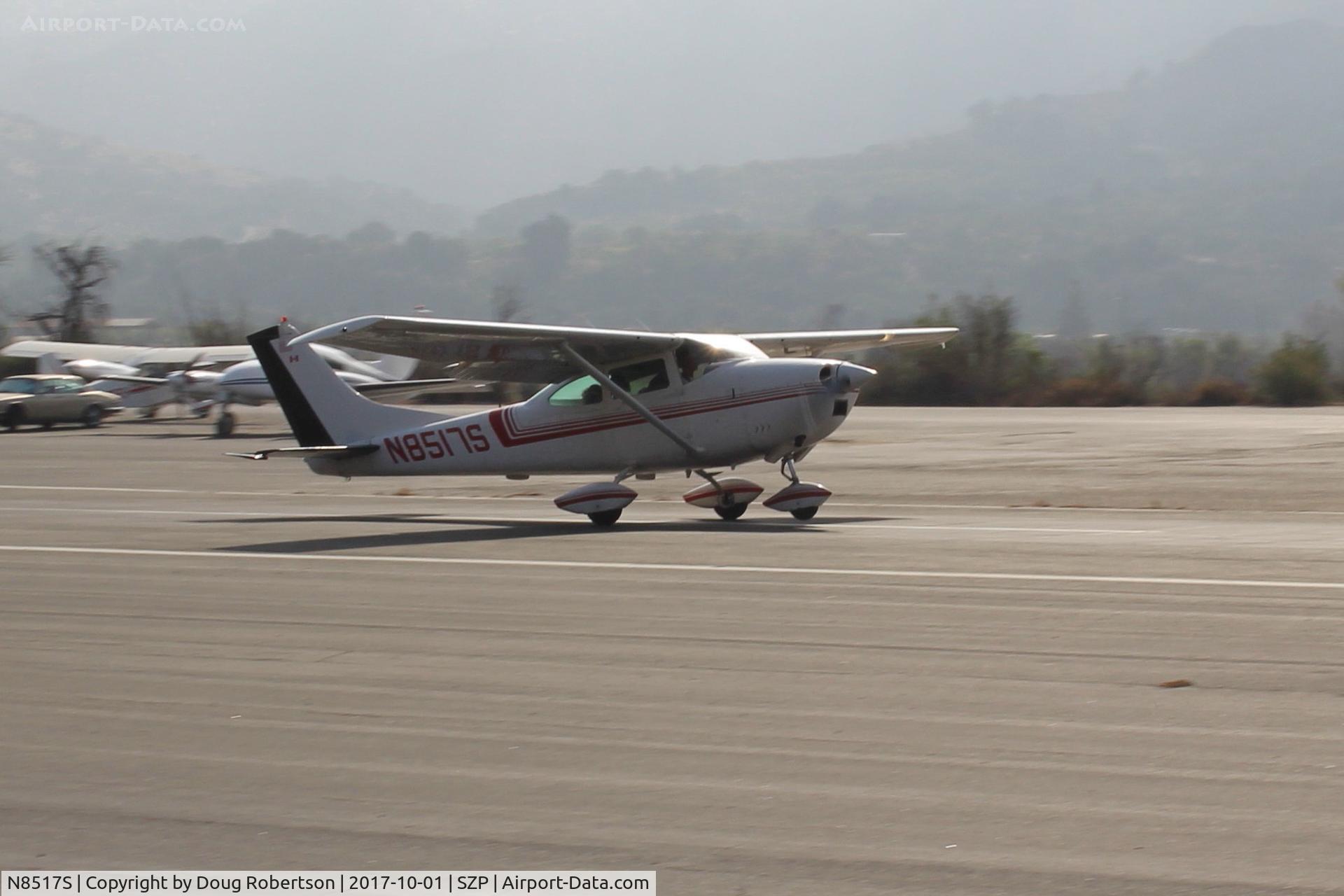 N8517S, 1965 Cessna 182H Skylane C/N 18256617, 1965 Cessna 182H SKYLANE, Continental O-470-R 230 Hp, landing roll Rwy 22