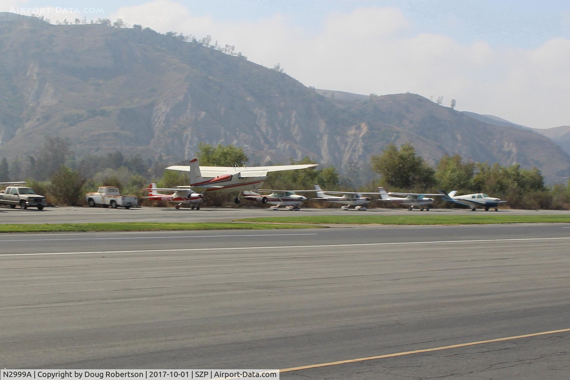 N2999A, 1953 Cessna 180 C/N 30199, 1953 Cessna 180, Continental O-470-A 225 Hp, landing Rwy 22L grass