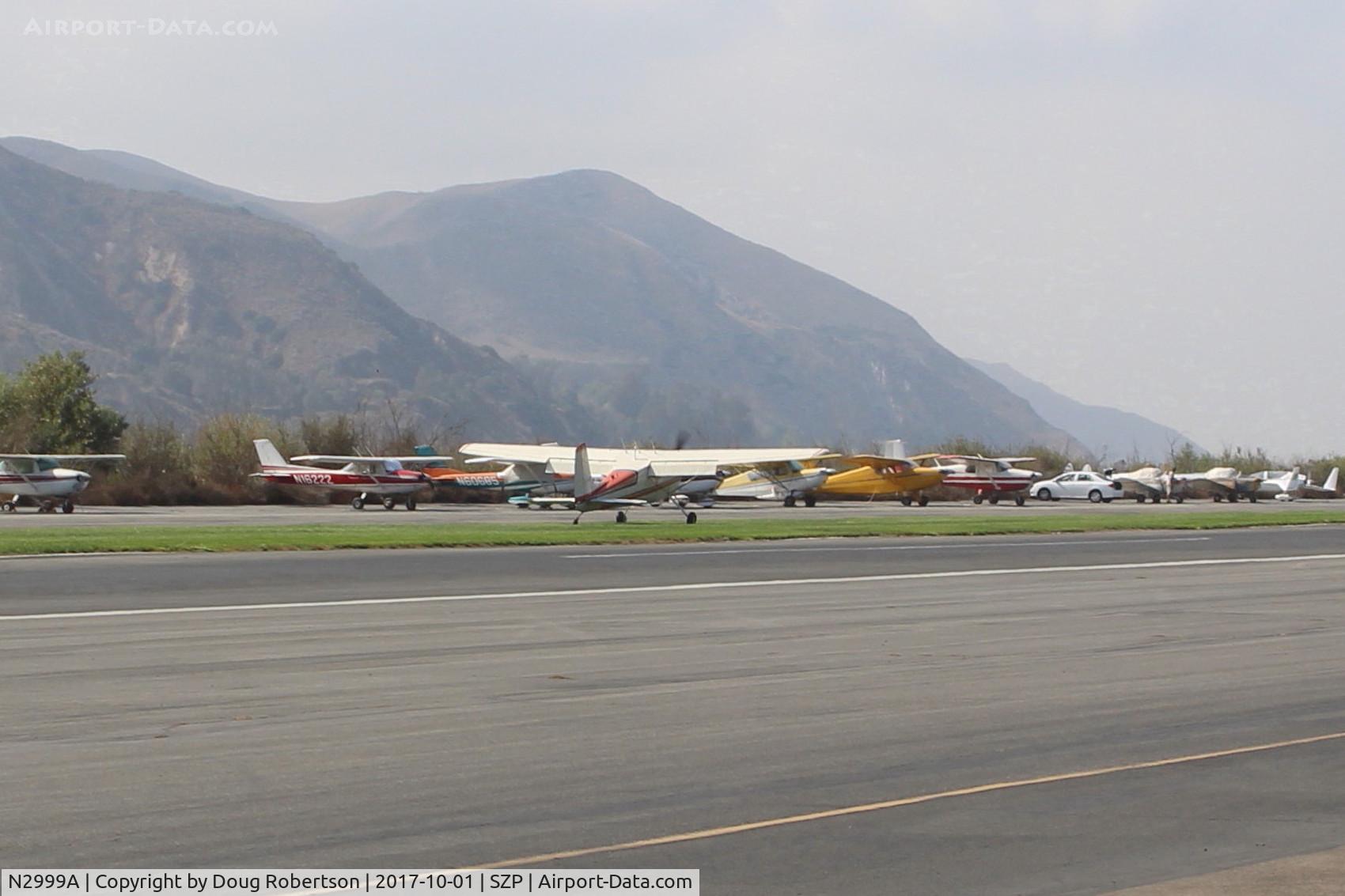 N2999A, 1953 Cessna 180 C/N 30199, 1953 Cessna 180, Continental O-470-A 225 Hp, landing roll Rwy 22L grass