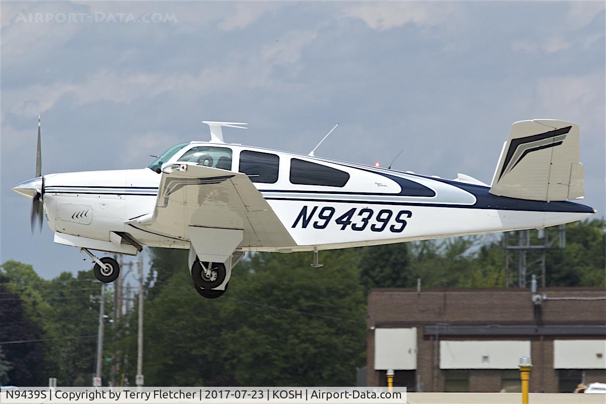 N9439S, Beech V35 Bonanza C/N D8025, at 2017 EAA AirVenture at Oshkosh